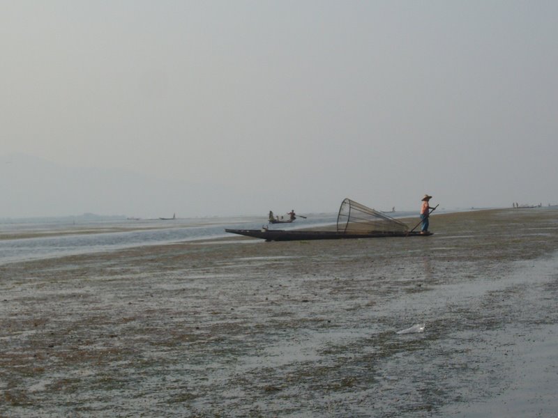 Travel - Myanmar - Inle Lake - First Boat Trip - Out onto the lake
